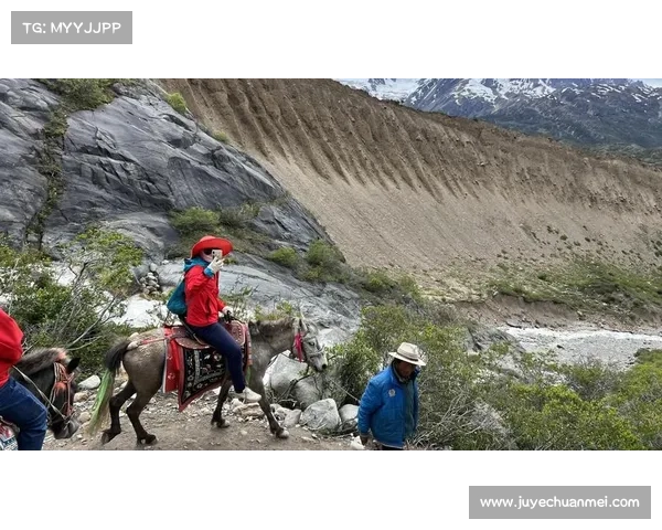 掌握英俊白马骑乘技巧让你化身优雅骑士驰骋天地之间 掌握英俊白马骑乘技巧让你化身优雅骑士驰骋天地之间